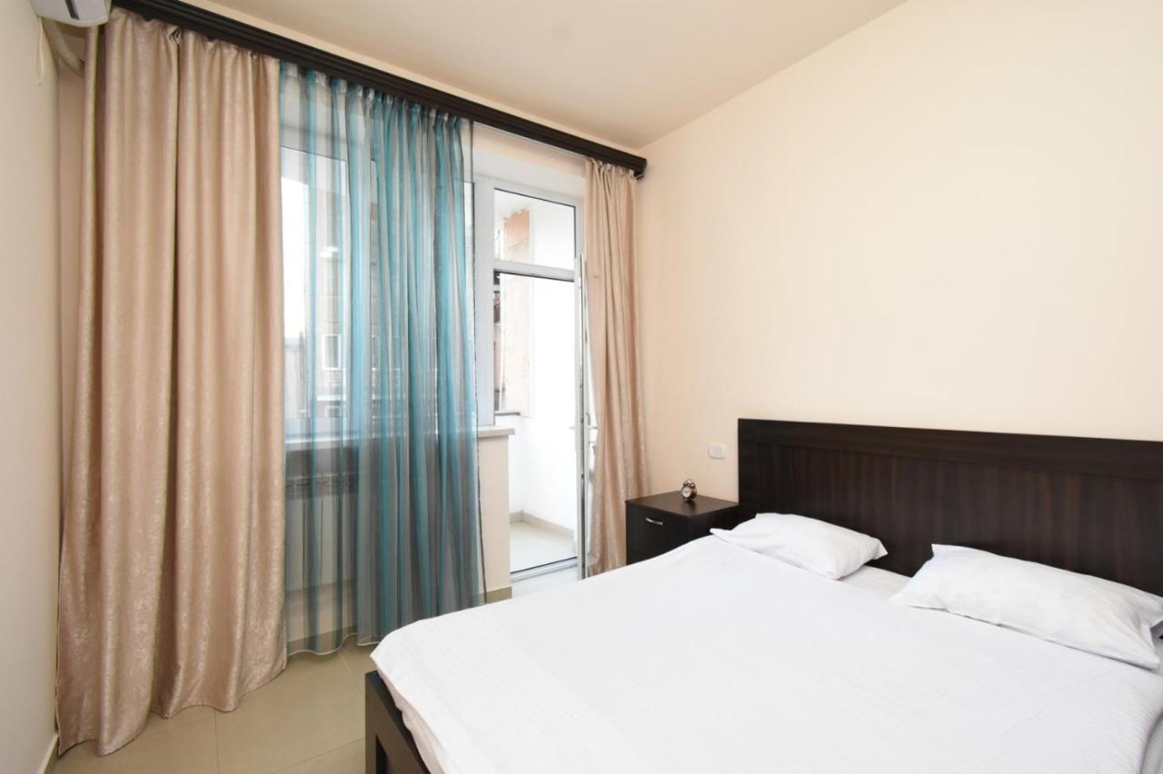 Mini Hotel Erywań Zewnętrze zdjęcie