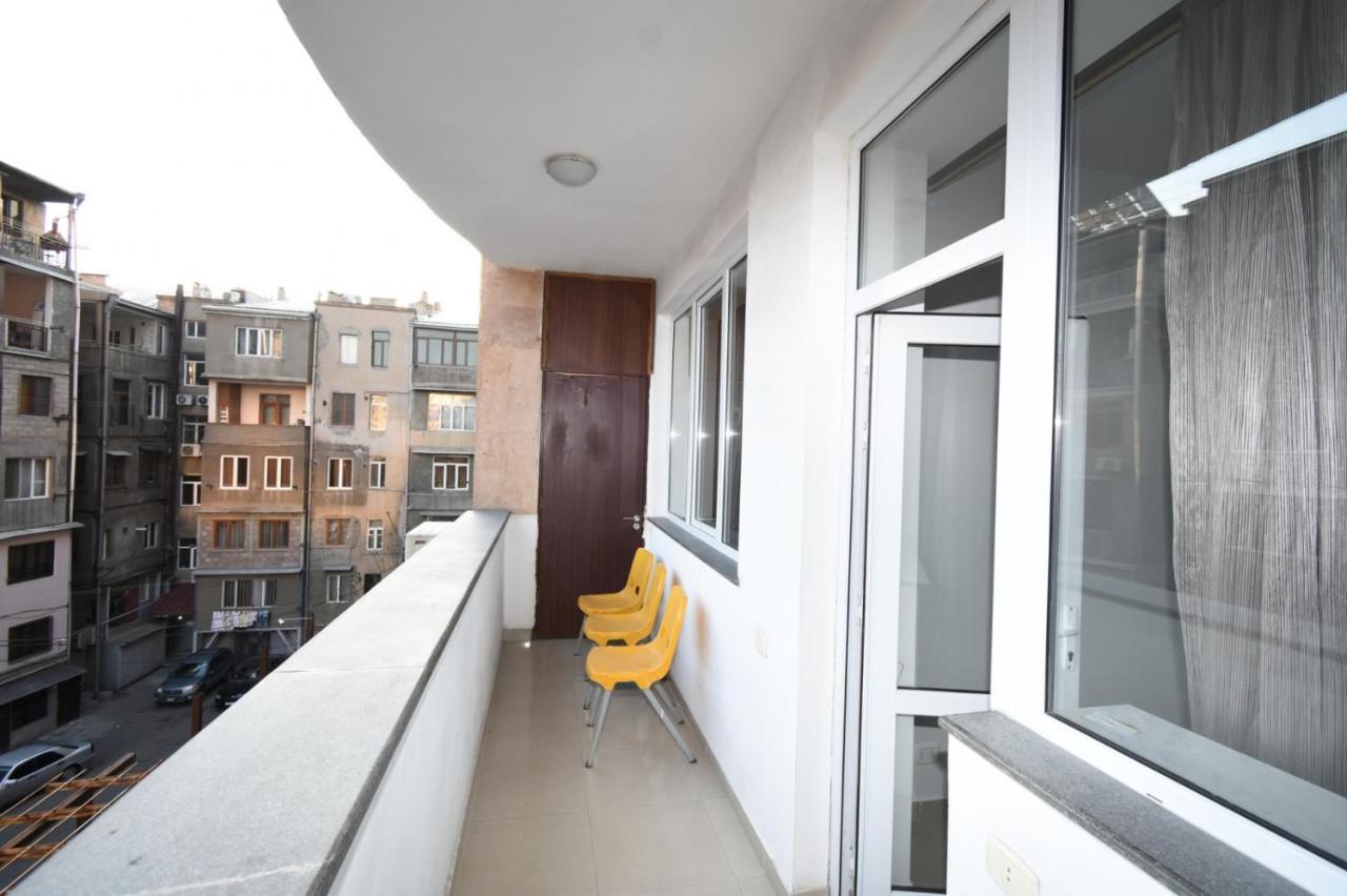 Mini Hotel Erywań Zewnętrze zdjęcie