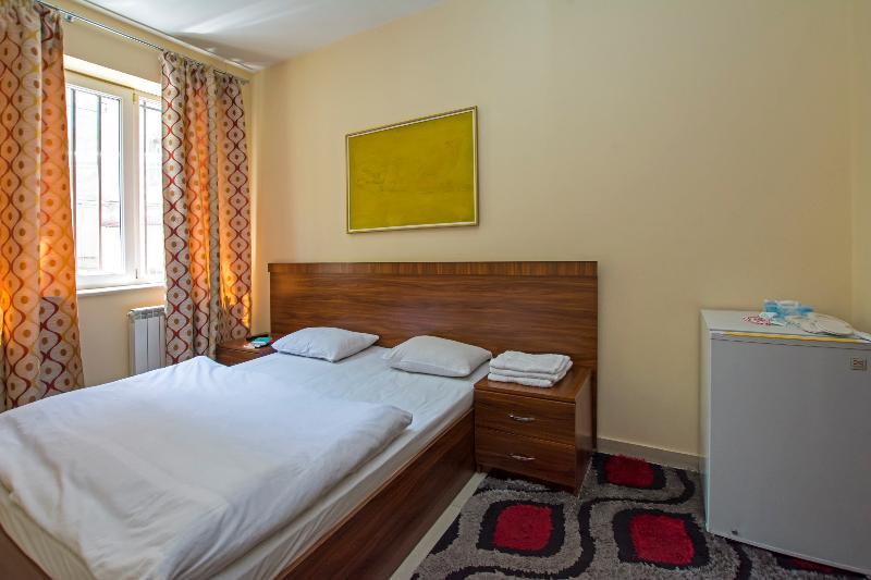 Mini Hotel Erywań Zewnętrze zdjęcie
