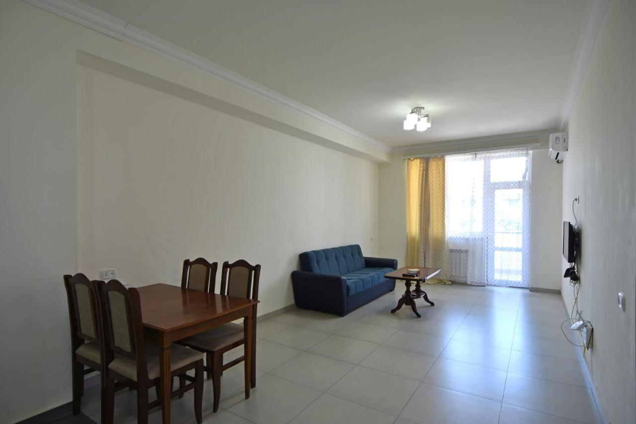 Mini Hotel Erywań Zewnętrze zdjęcie